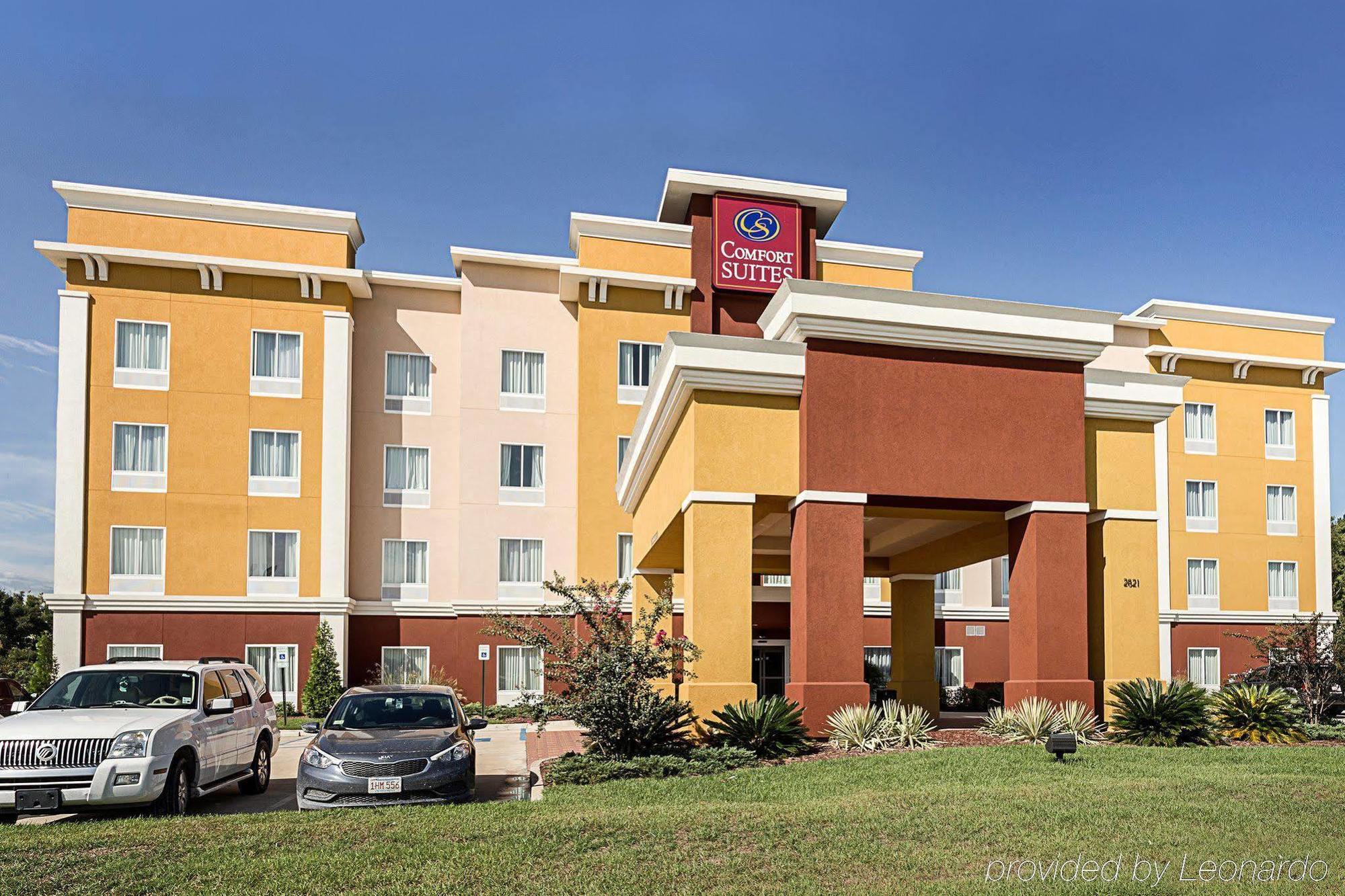 Comfort Suites Near Tanger Outlet Mall Gonzales Exterior foto